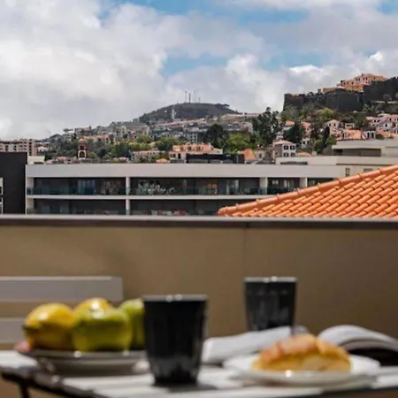Luxury View Apartament Funchal Ii *